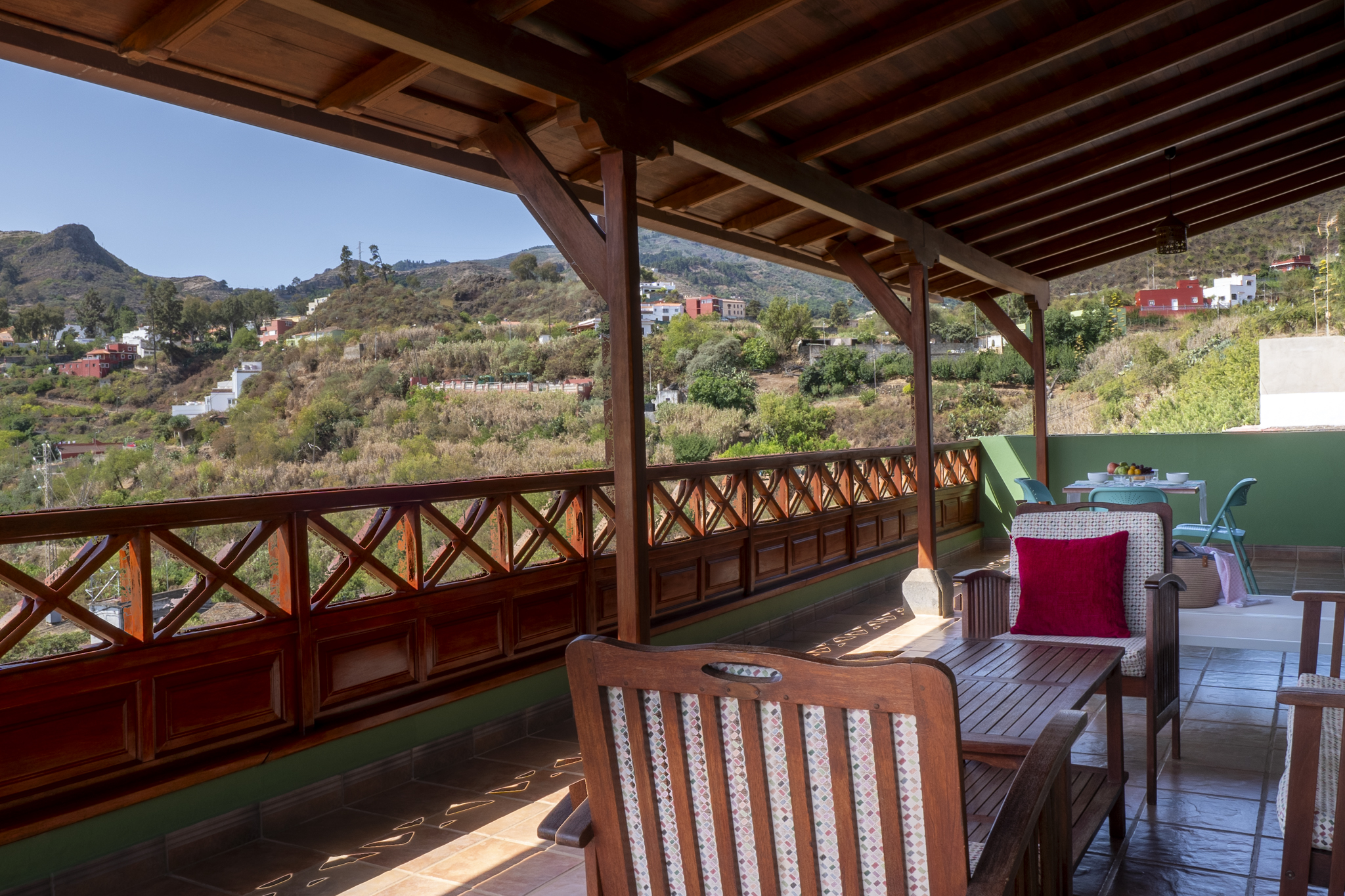 El Cañaveral, vivienda vacacional con terraza y vistas en Vega de San Mateo, Gran Canaria.